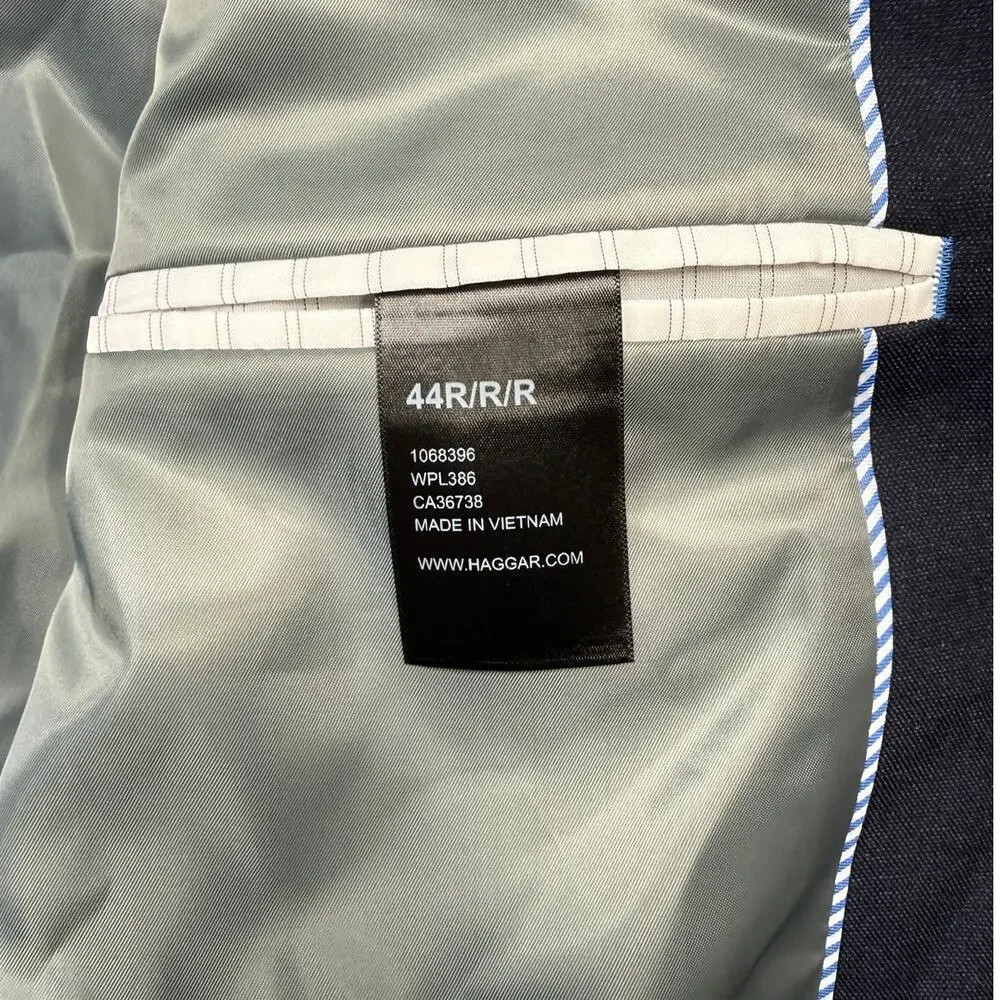 Haggar Men's Classic Fit Premium Stretch Suit Jacket  Dark Navy 44R $220